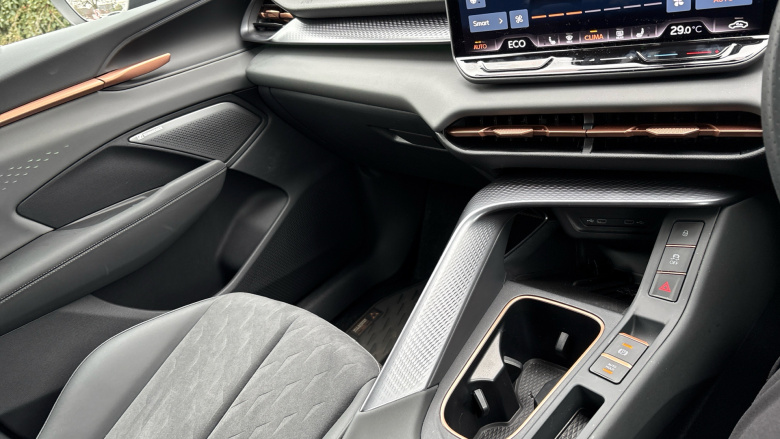 CUPRA Terramar 1.5 eHybrid 204 V2 5dr DSG Hatchback